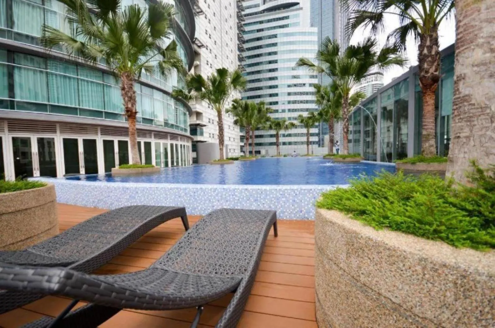 فندق Klcc Vortex Suites By Castle كوالالمبور